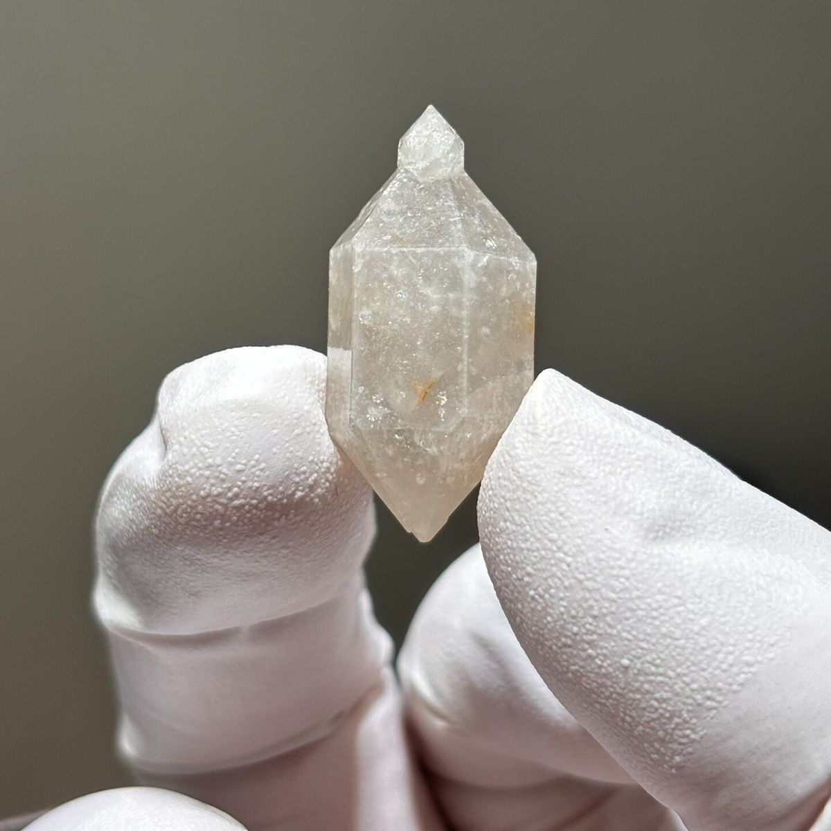 Dt quartz Yunnan 2.9 cm — complete view
