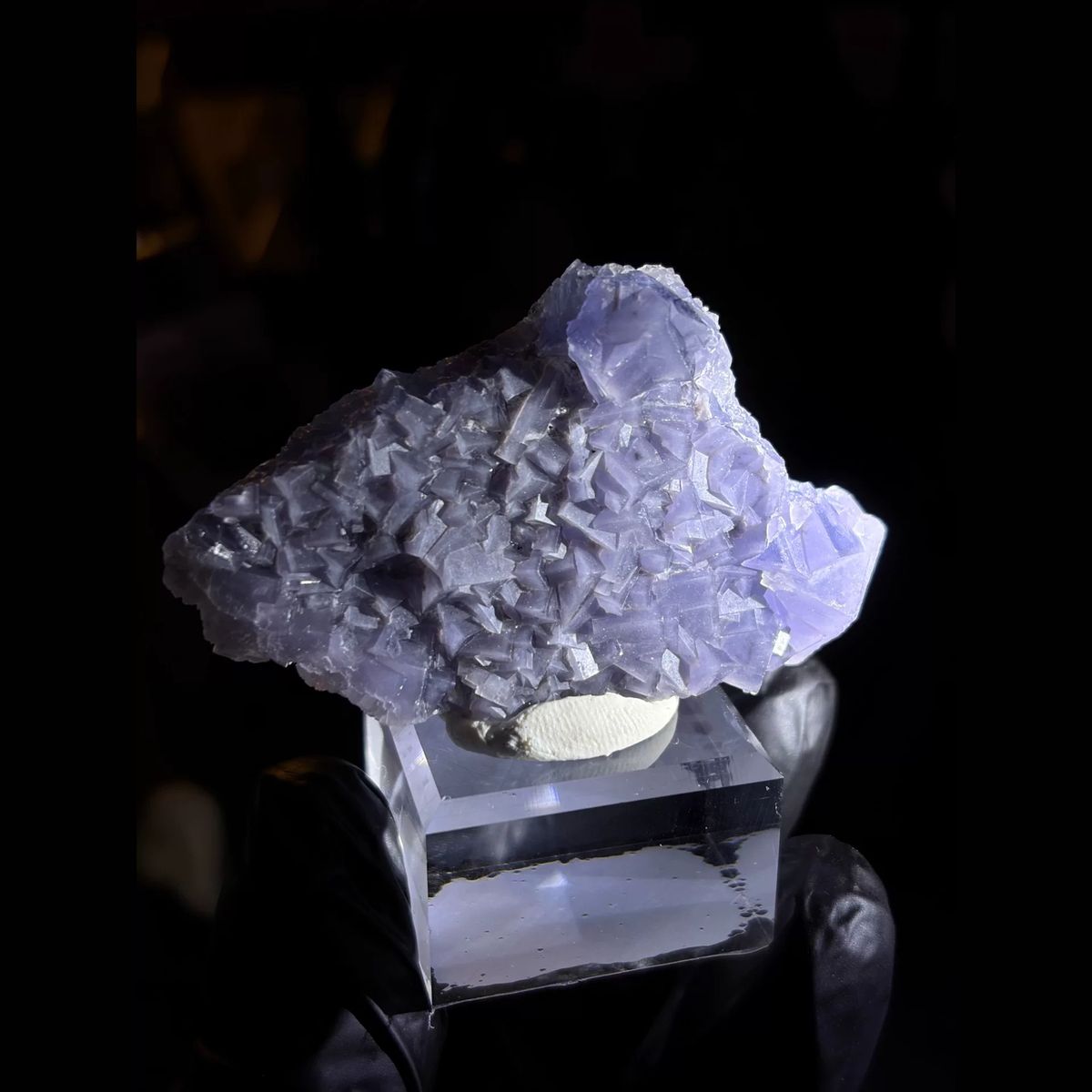 Porcelain-textured blue fluorite from Weishan — complete view