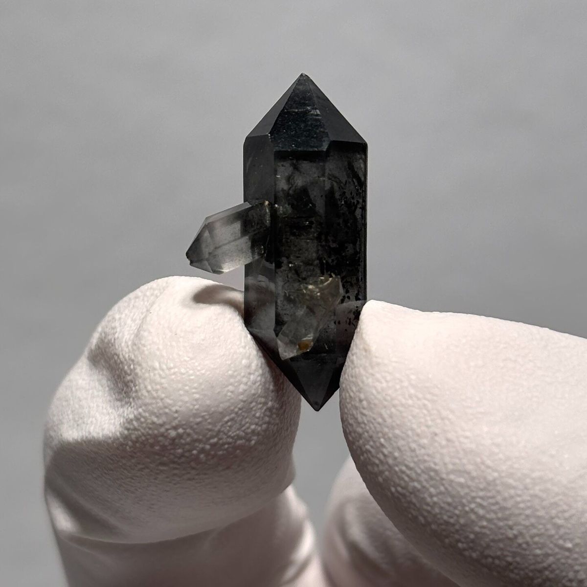 Dt quartz Yunnan 2.5 cm — complete view