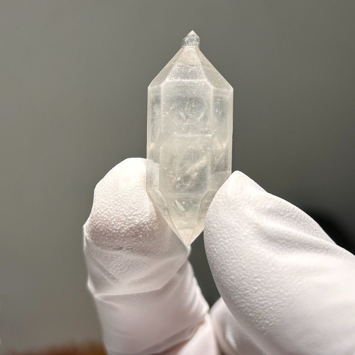 White etched dt Yunnan 3.6 cm — complete view