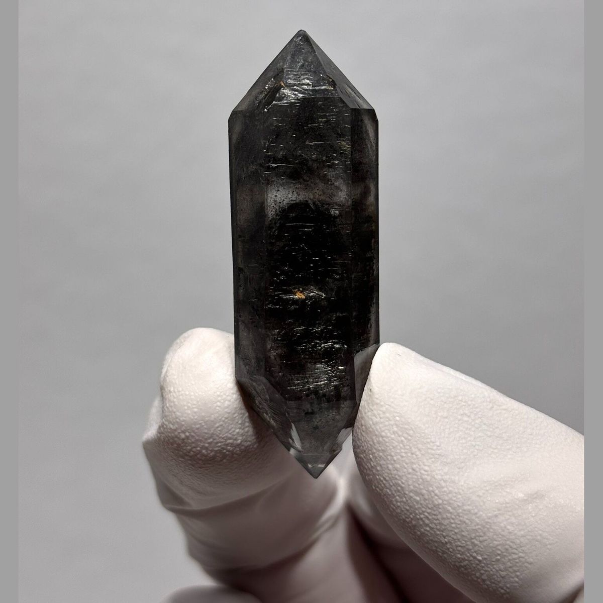 Dt quartz Yunnan 4.9 cm — complete view