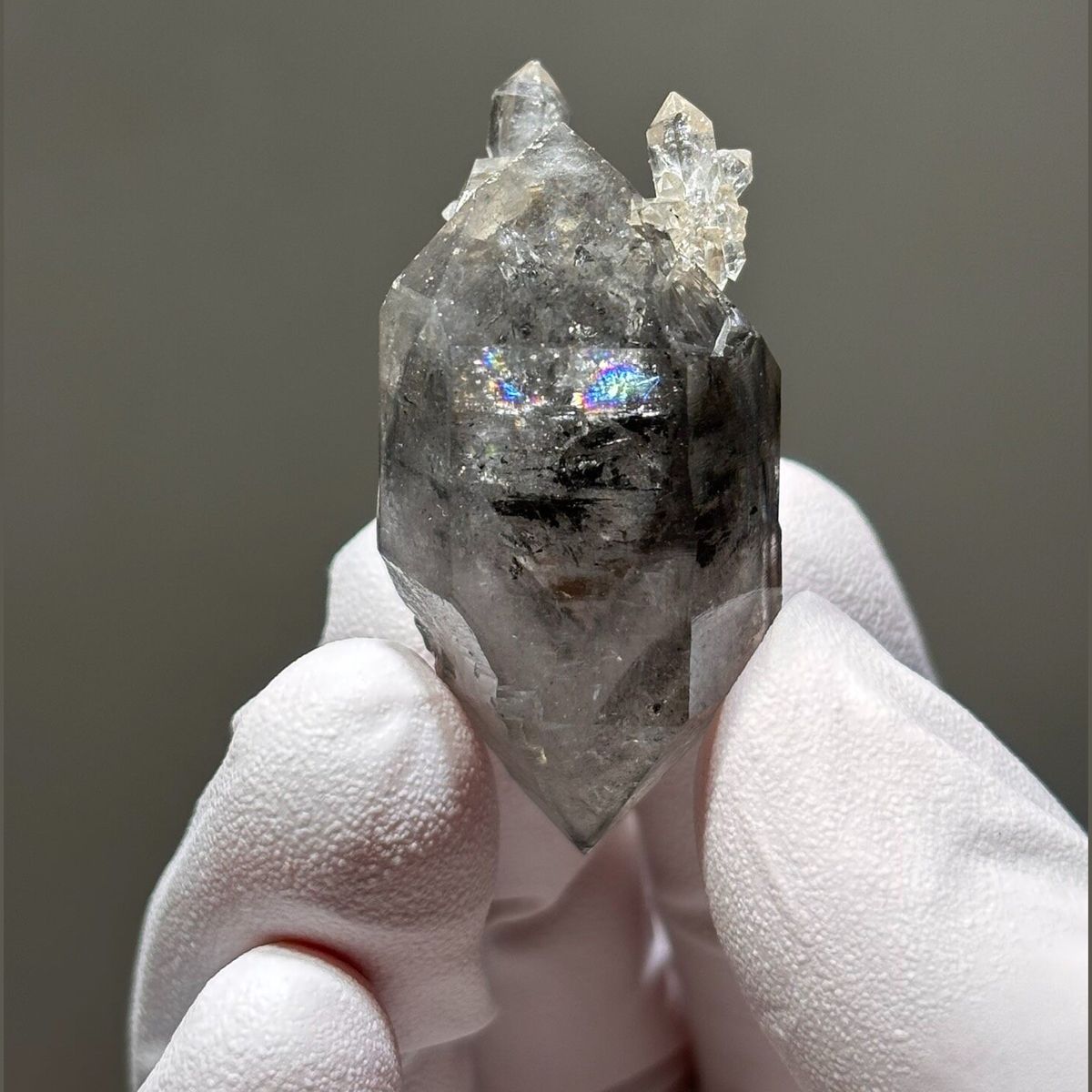 Sparkle Quartz Point Yunnan 3.9 cm — complete view
