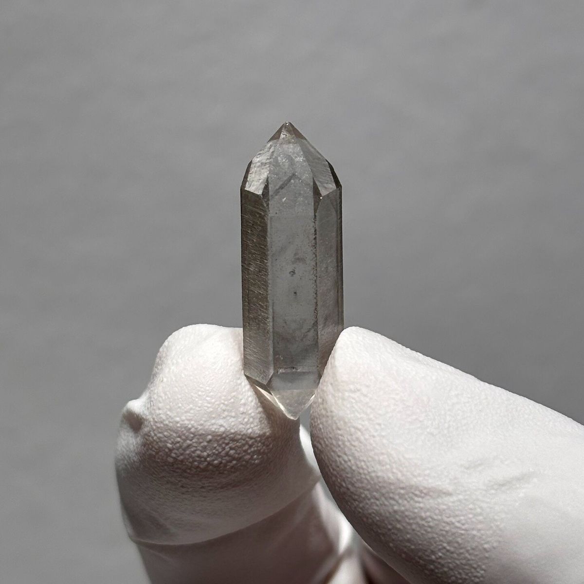 Dt quartz Yunnan 2.8 cm — complete view