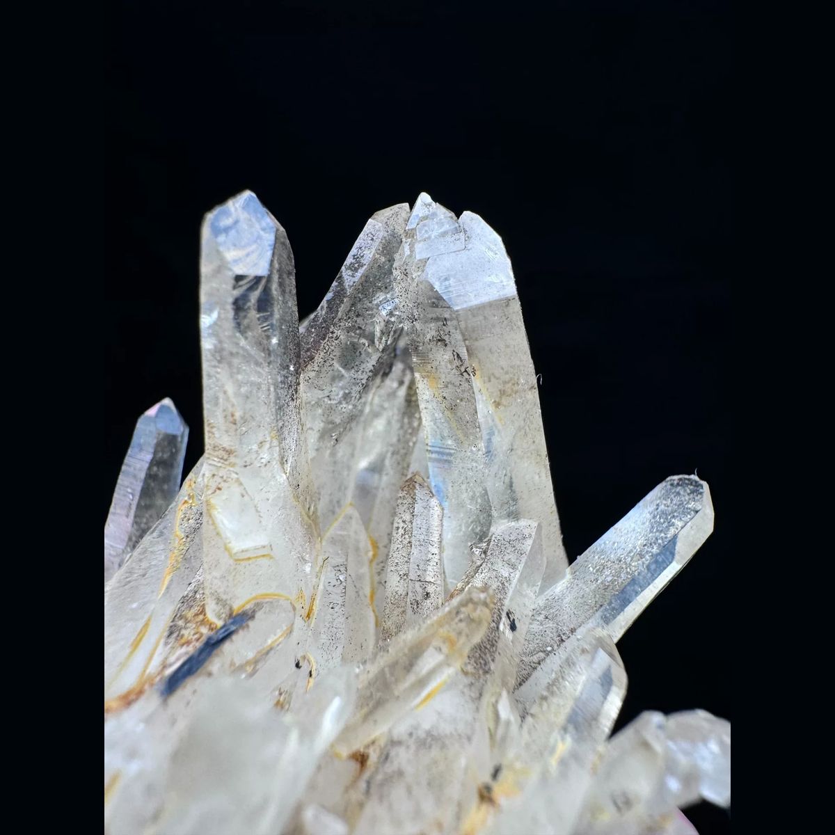 Golden healer quartz cluster from Colombia — complete view