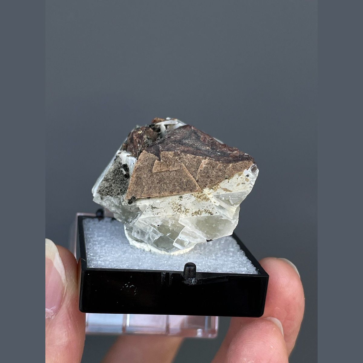 Brown helvite crystals on white calcite from Inner Mongolia — complete view