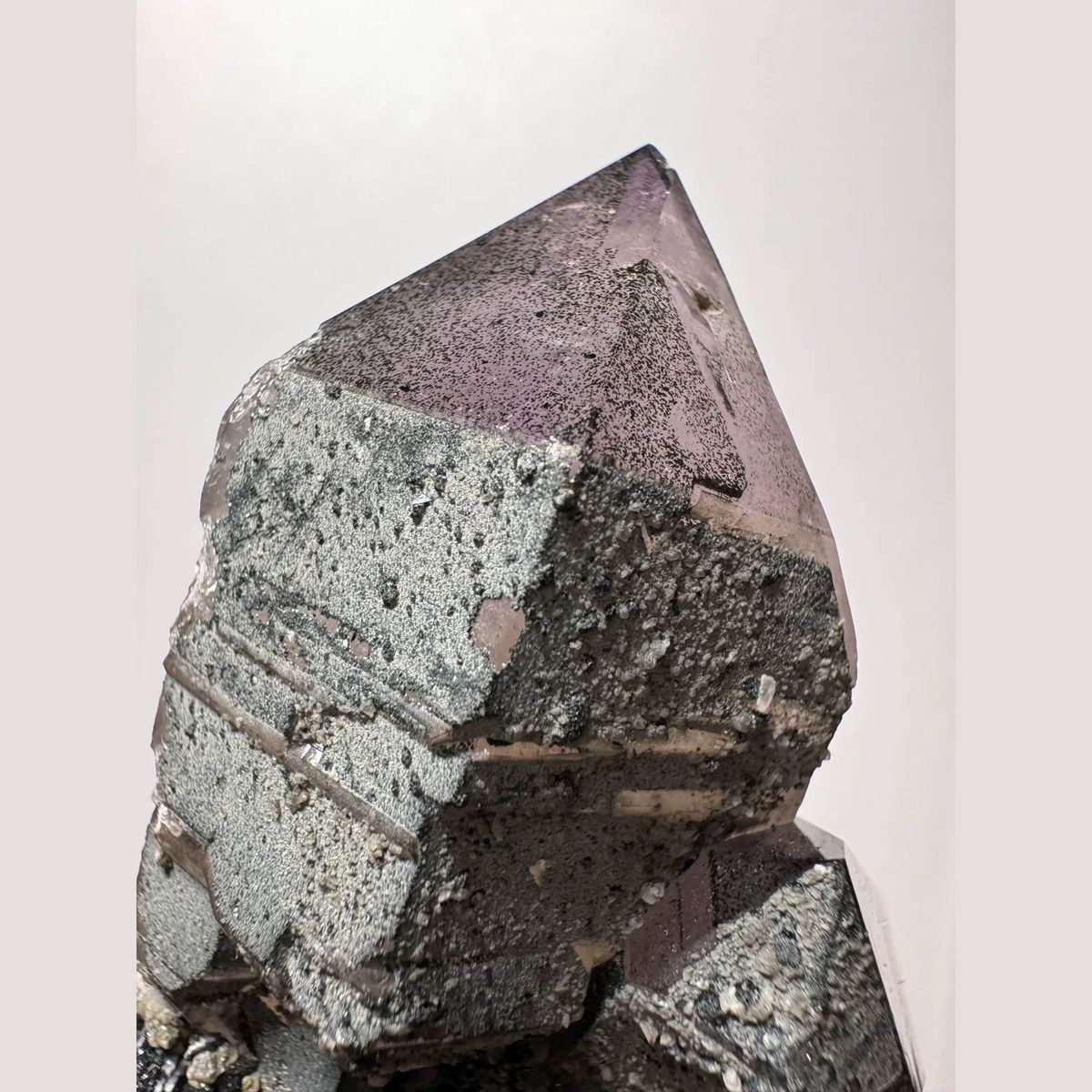 Green-skinned phantom amethyst with hematite from Inner Mongolia — complete view