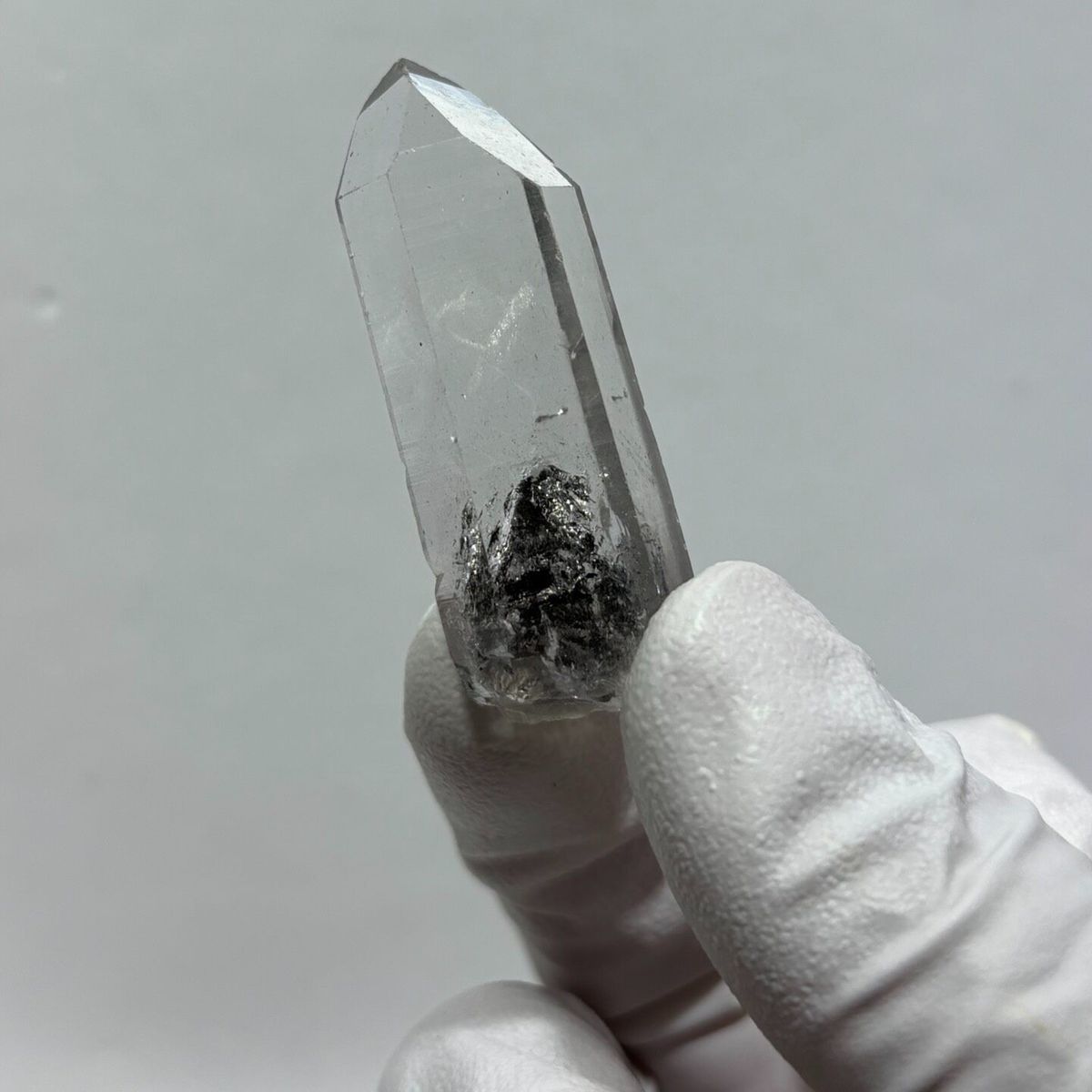 Quartz Floater Jinkouhe 4.5 cm — complete view