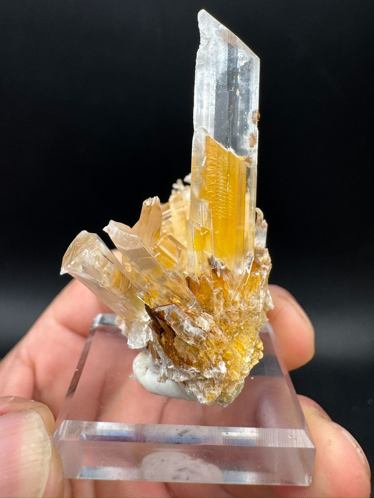 Gypsum from Guizhou, China, individual mineral specimen view 1