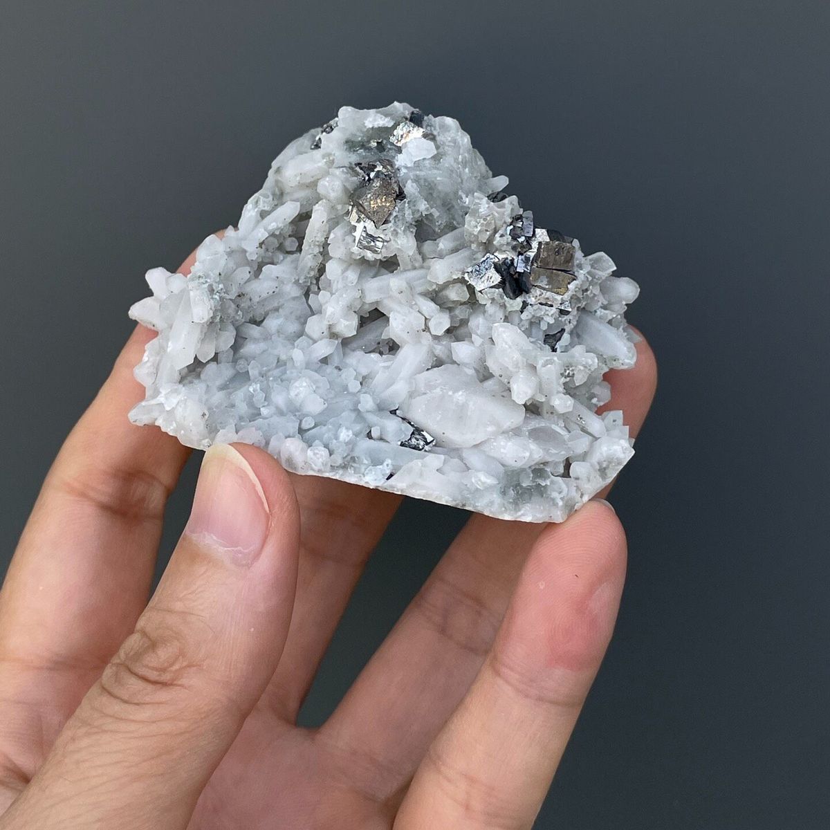 Quartz crystals from Inner Mongolia, 7.2 cm across, raw mineral specimen, photo 2 of 6