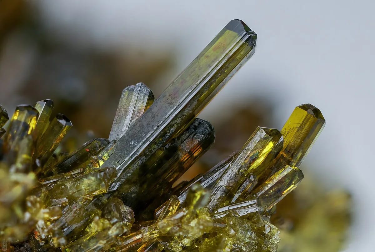 Epidote specimen