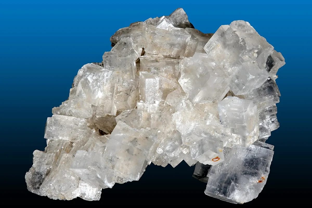 Halite specimen