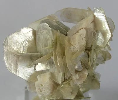 Muscovite specimen