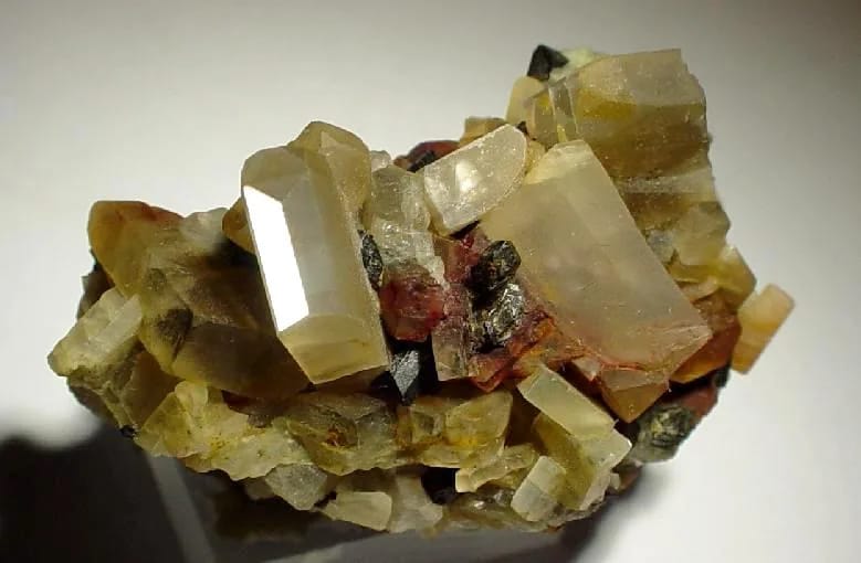 Oligoclase specimen