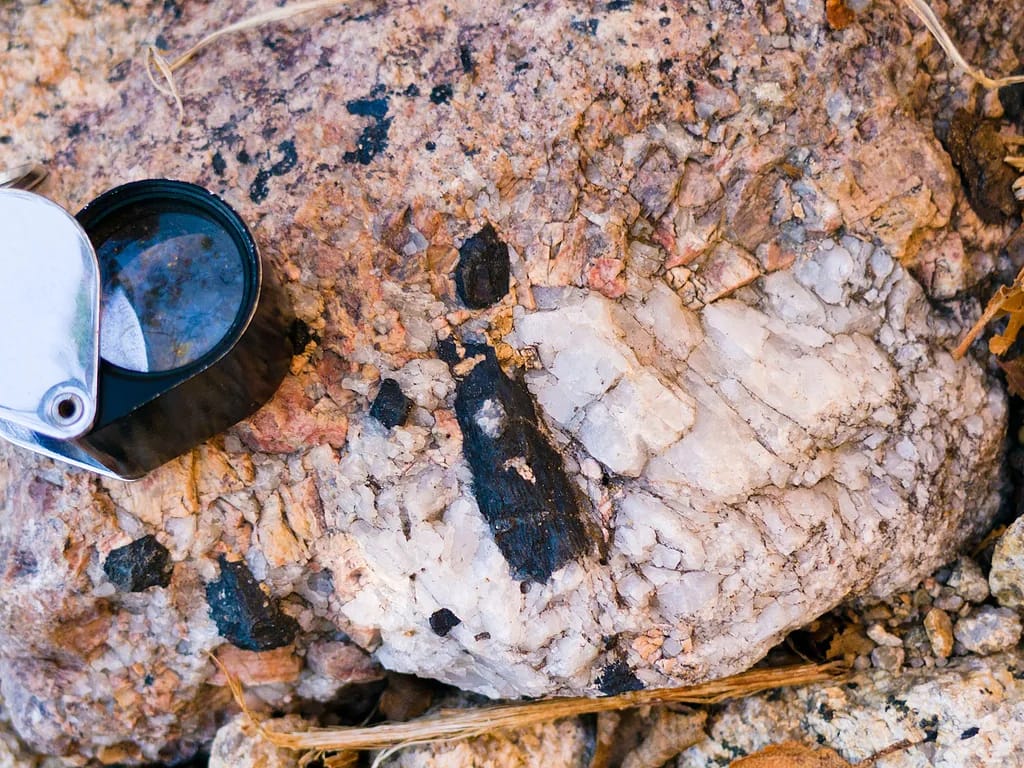 Riebeckite specimen