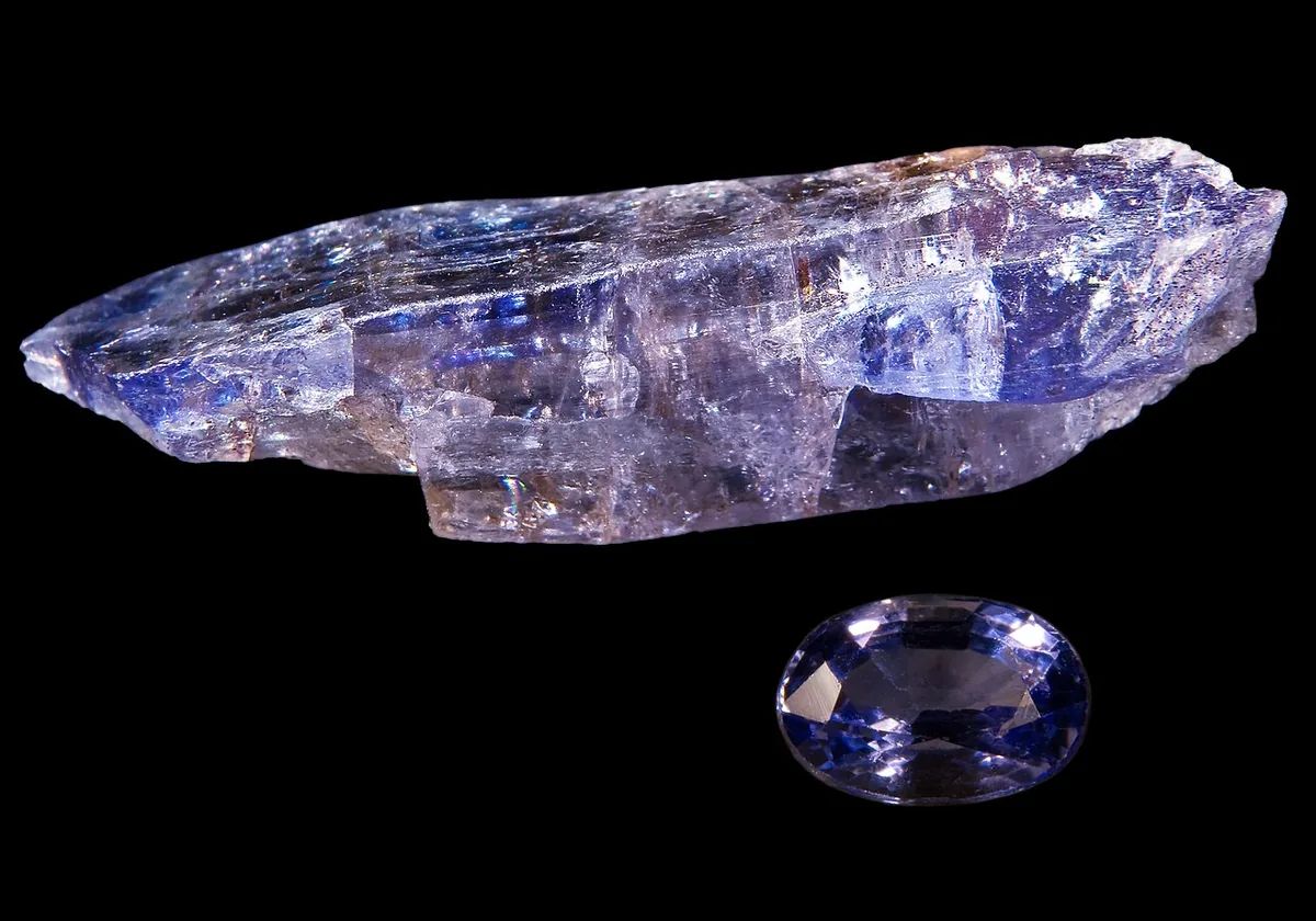 Tanzanite specimen