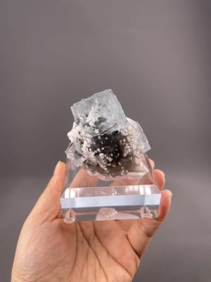 Green Fluorite Stepped Yaogangxian Chenzhou