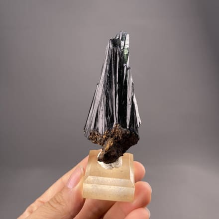 Metallic hematite crystals from Minas Gerais, Brazil, elongated form