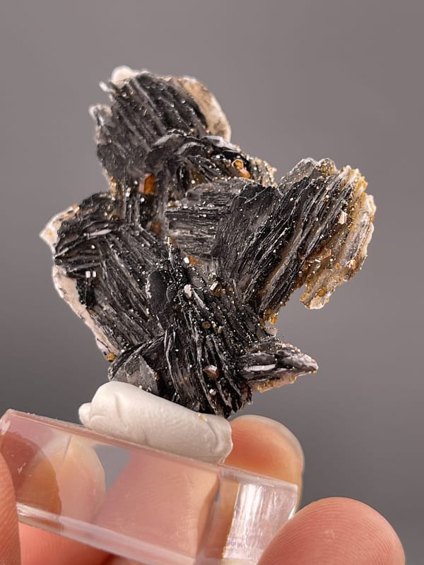 Top view of vanadinite specimen showing hexagonal crystal faces