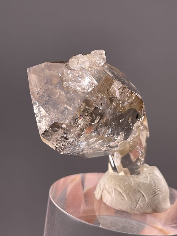 Top view of quartz crystal showing prismatic geometry