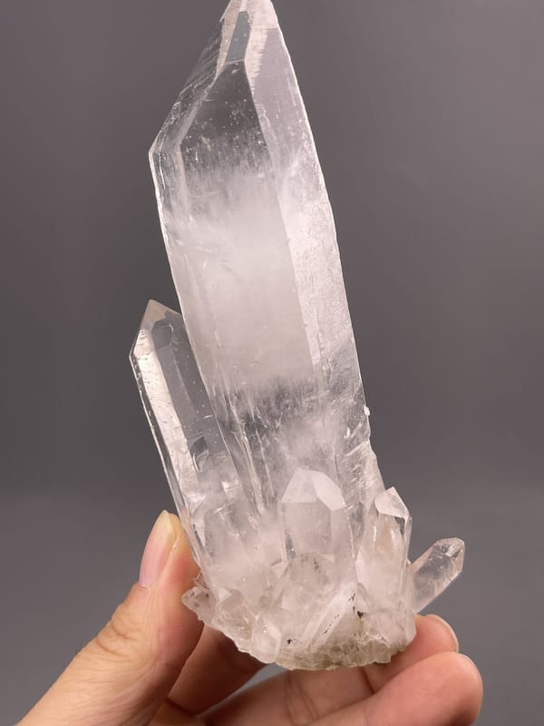 Himalayan Quartz Crystal from Parvati Valley, Pakistan – lustre and transparency detail