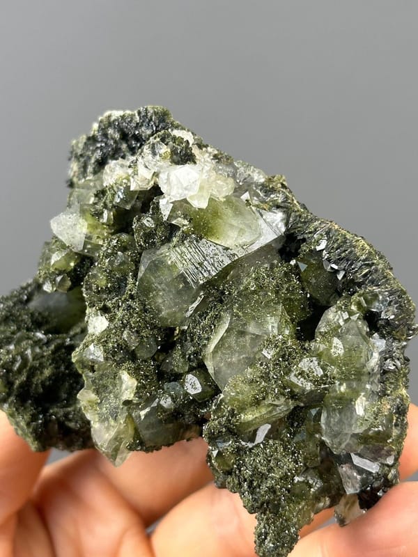 Angled view of garden quartz epidote inclusions