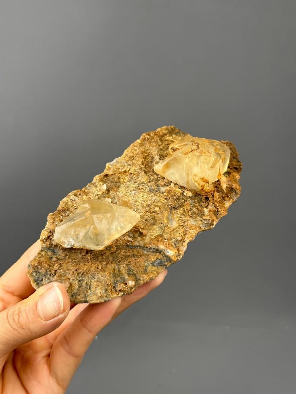 Twin calcite Hunan with ruler scale reference