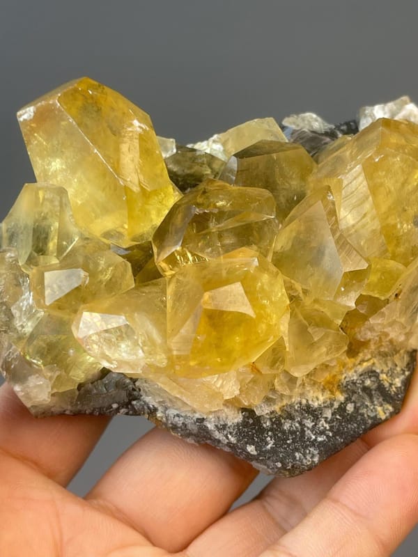 Yellow CaCO₃ calcite crystal with vintage mineral specimen quality