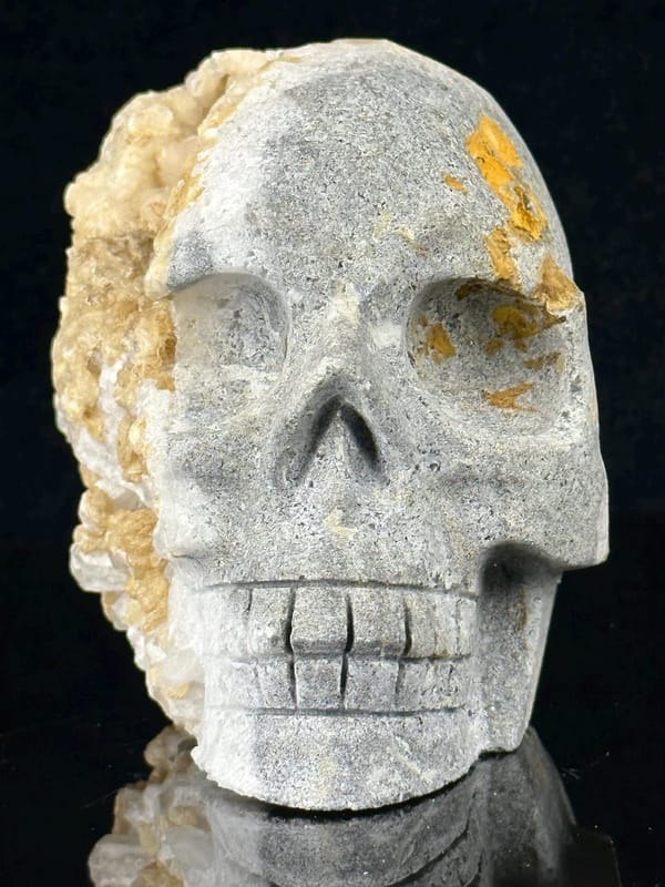 Front view of extra-large quartz skull, 4.7×2.8×3.6 in, 1270 g