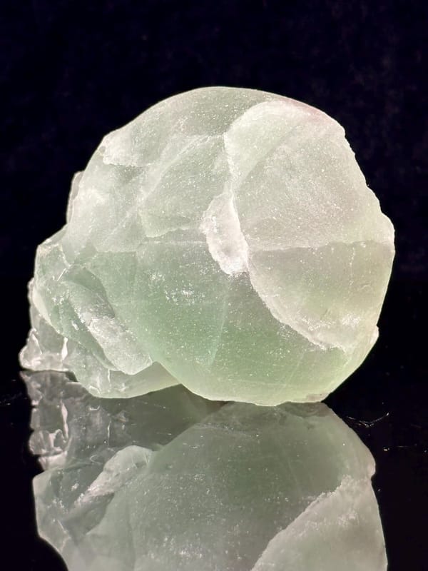 CaF₂ cubic green fluorite, Mohs 4, skull geode, 20.18 oz