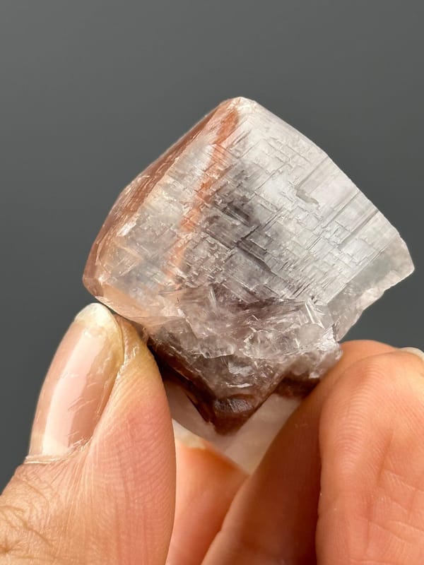 Top view of calcite with hematite showing colour contrast