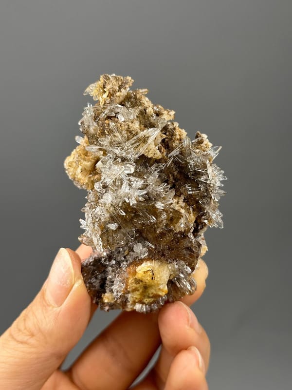 Top view of gypsum needle cluster rosette
