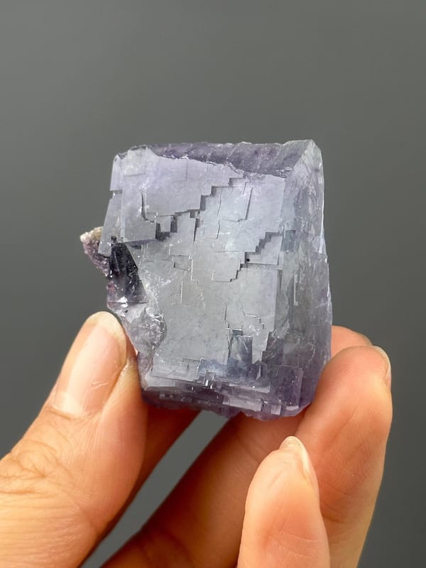 CaF₂ cubic fluorite, Mohs 4, blue-edged purple phantom, Yaogangxian, 2.29 oz