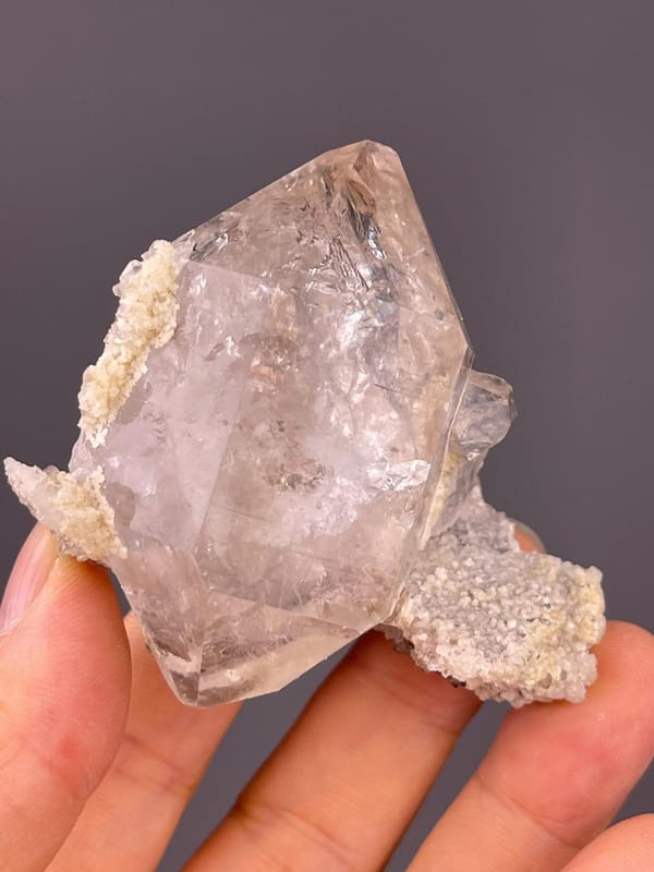 Elestial quartz crystal from Sichuan, China with skeletal habit