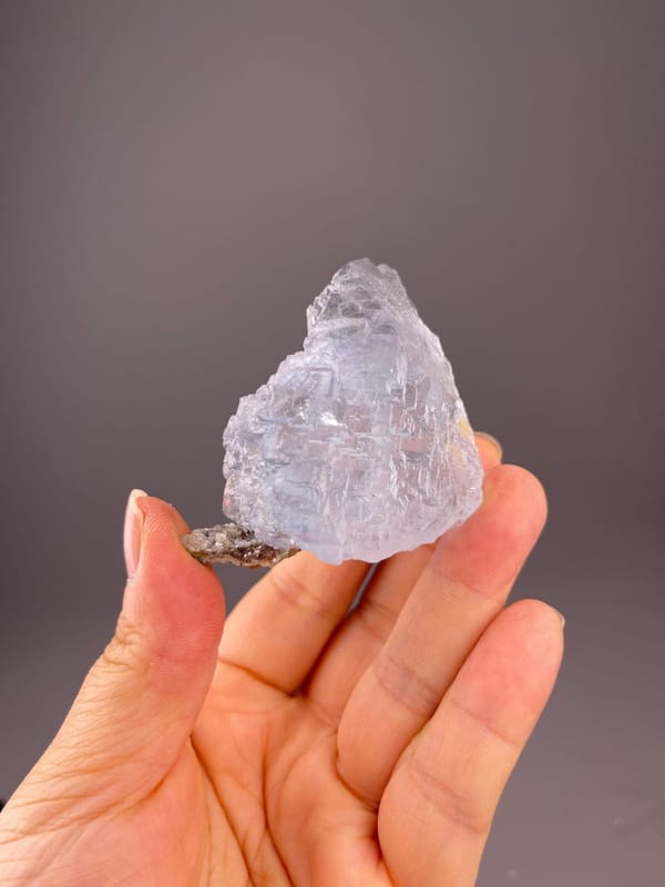 Front view of blue fluorite showing sharp cubic form