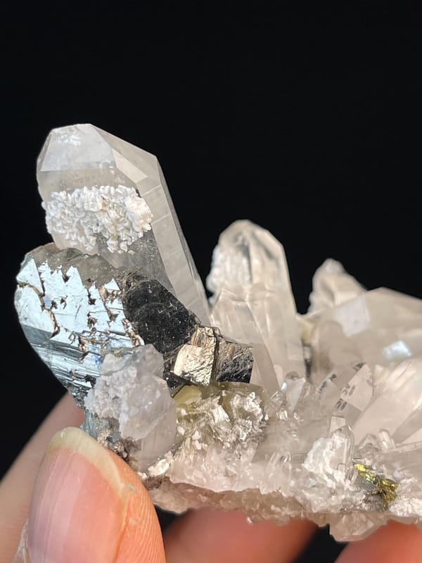 Side view of quartz cassiterite fluorite combo, Yaogangxian