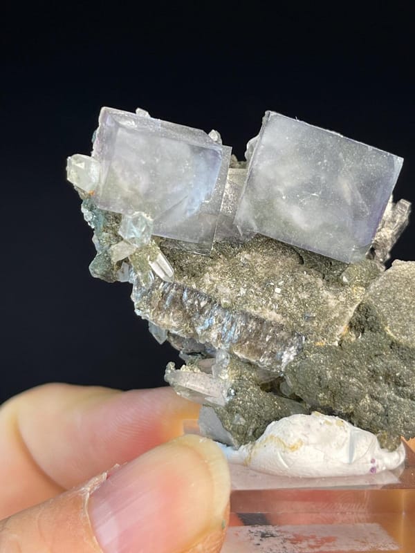 Close-up of blue and purple color zones in paired fluorite