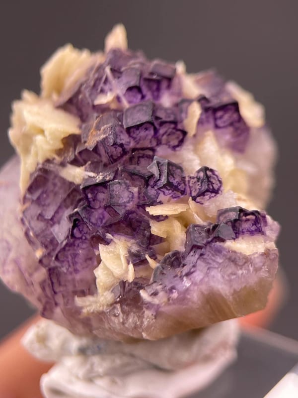 Natural purple fluorite with vitreous luster, Guizhou origin