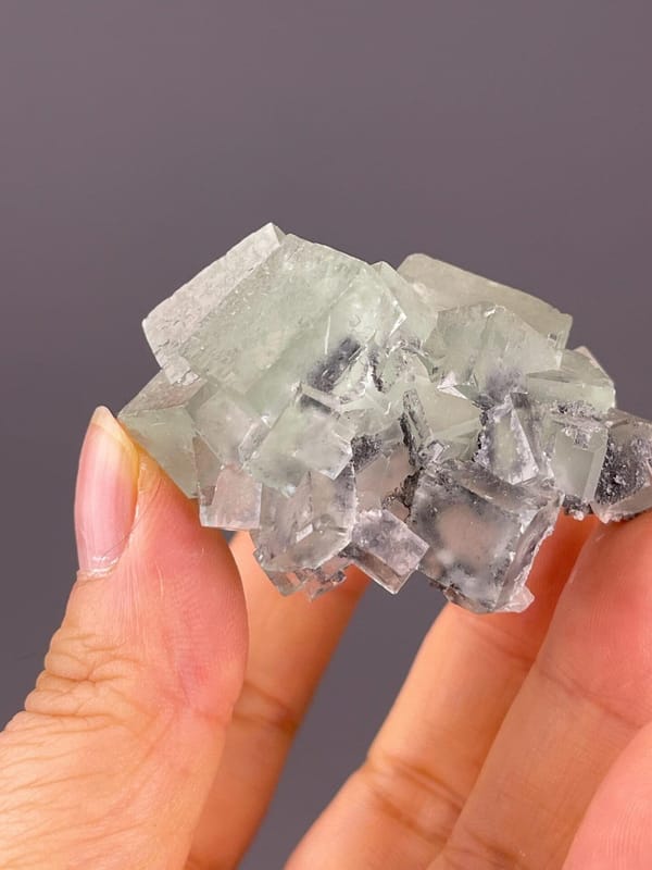 Side view of green fluorite Xianghualing specimen