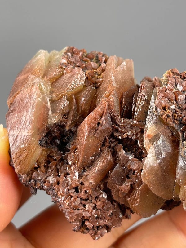 Scale reference of calcite tower from Daye Mine