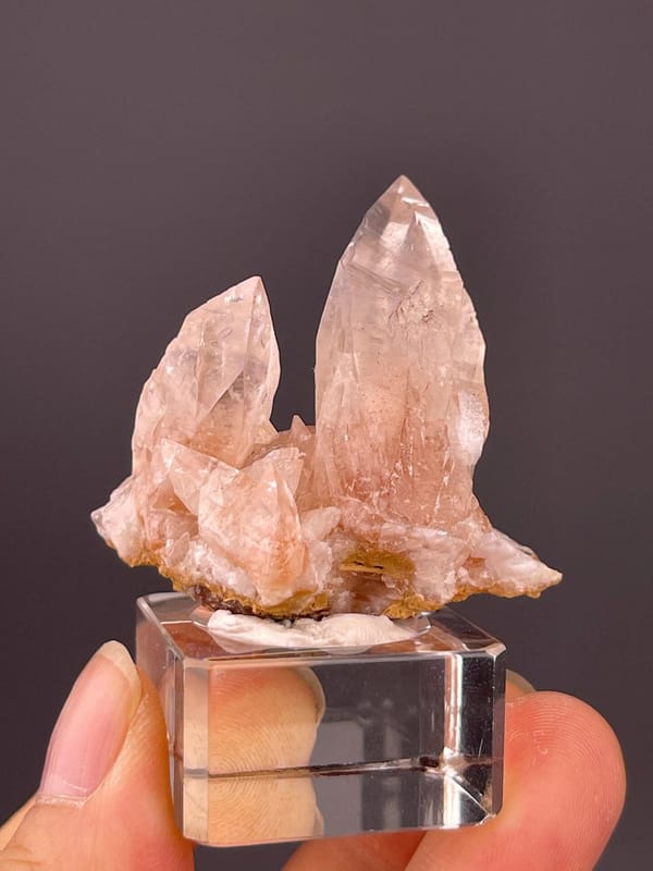 Geometric pattern detail on Guizhou fluorite