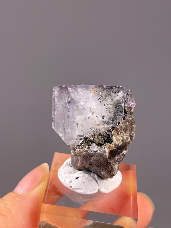 Top view of fluorite with phantom on cassiterite