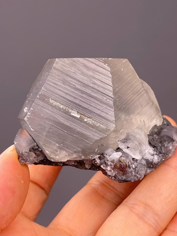 Front view of large etched rhombohedral calcite from Fujian