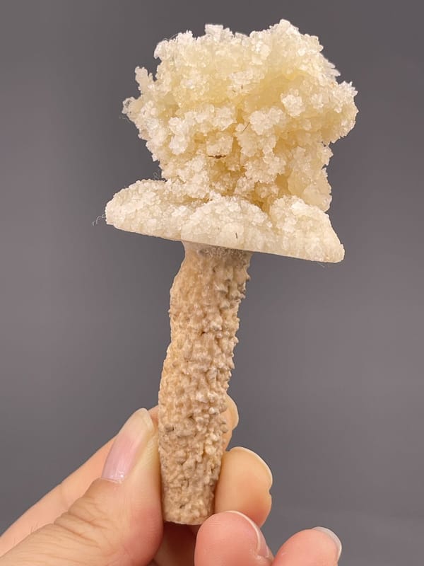 Side view of Yunnan quartz showing columnar length and druzy top