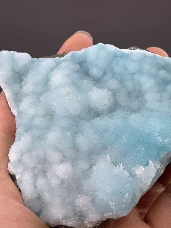 Side view of Yunnan hemimorphite showing rounded globular surface