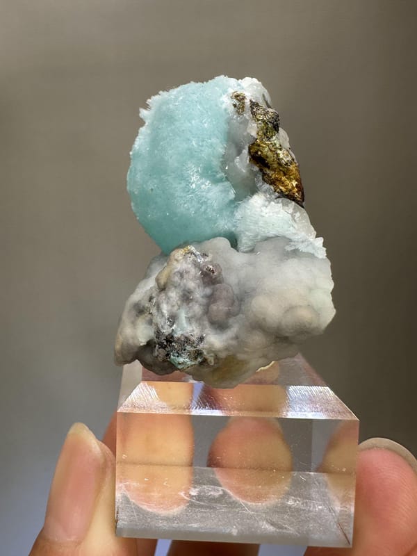 Blue-Veined Stone Specimen | Sodalite Natural Blue Mineral | Yunnan China | Collector Crystal