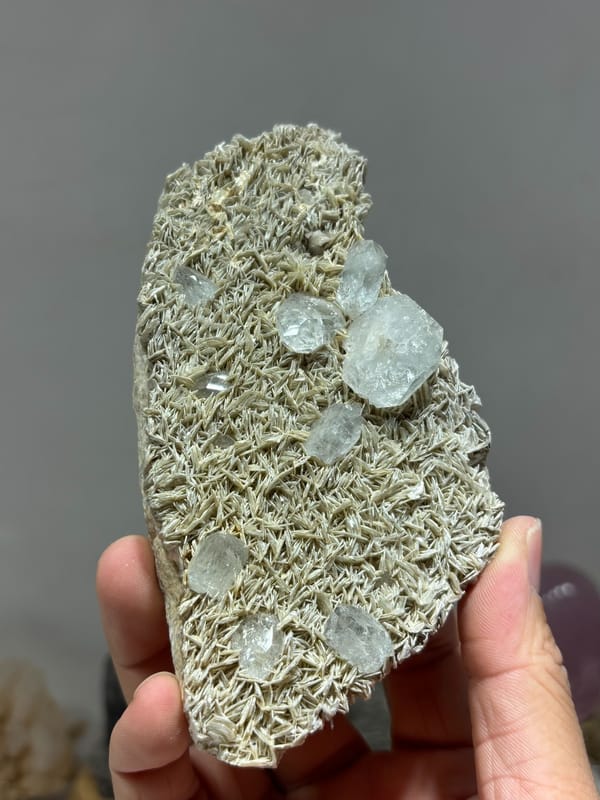 Plate of tan mica with pale aquamarine crystals from Xuebaoding, Sichuan, China, second angle
