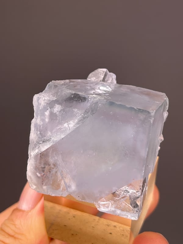 Blue Fluorite specimen from Xianghualing, Hunan, China presenting pale lavender cubic block