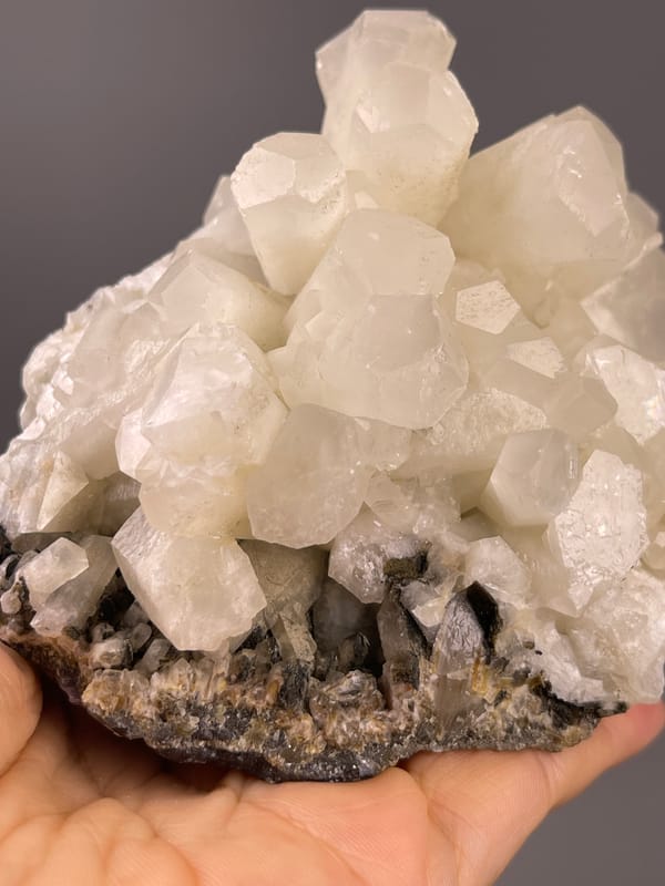 Calcite from Fujian, China: close view of columnar crystal terminations.