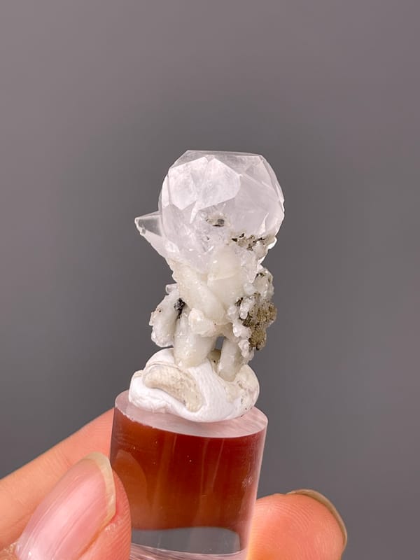 Calcite specimen from Hubei, China presenting colorless complex calcite crystal