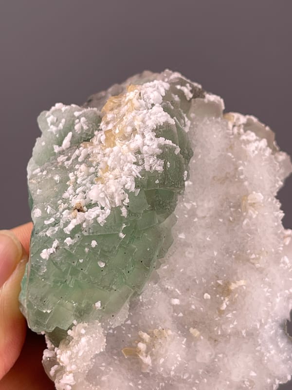 Fluorite from Fujian, China: side profile of green stepped crystal edges.